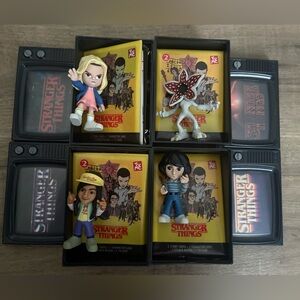 Stranger Things Deluxe Blind Box Capsule with Cards by YuMe